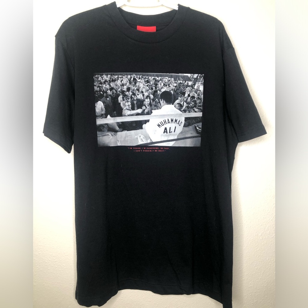 Shoe Palace Mohammad Ali Graphic Tee—Large